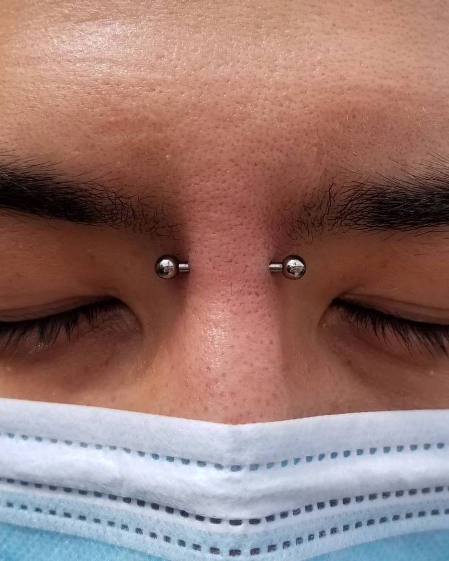 Fashion bridge piercing 