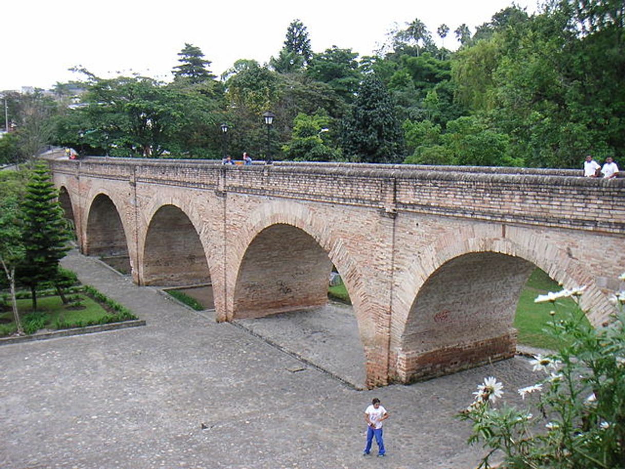 Lugar Puente el humilladero