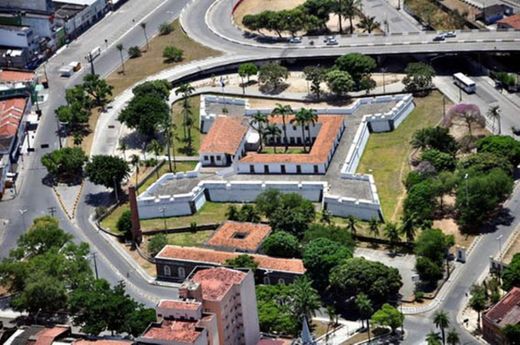 Rua Forte das Cinco Pontas