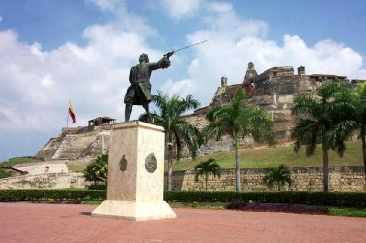 Lugar Castillo de San Felipe de Barajas