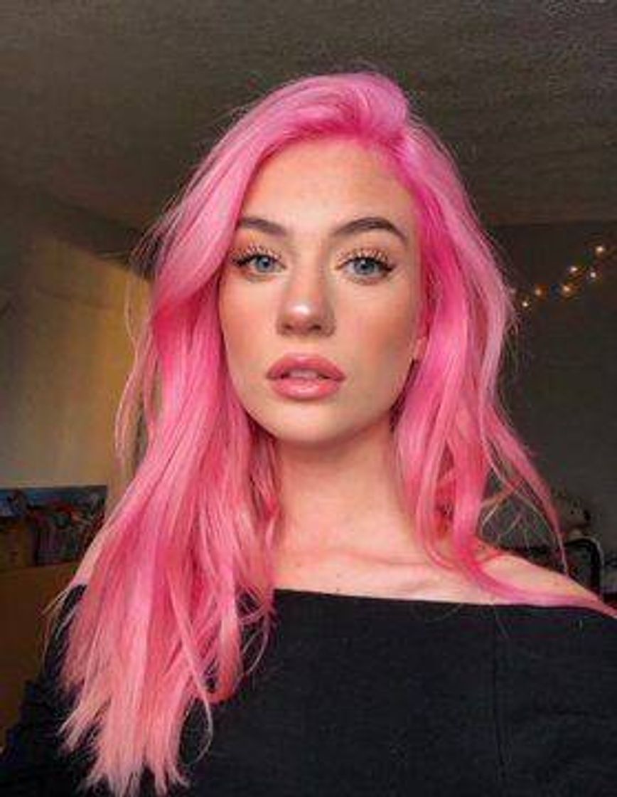 Fashion • cabelo todo rosa💕