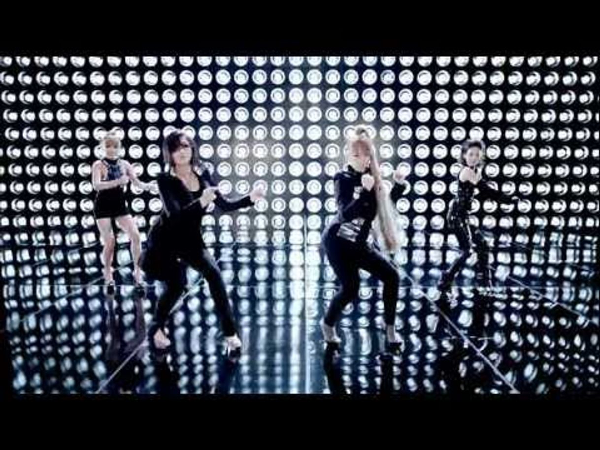 Fashion 2NE1 - 내가 제일 잘 나가(I AM THE BEST) M/V - YouTube