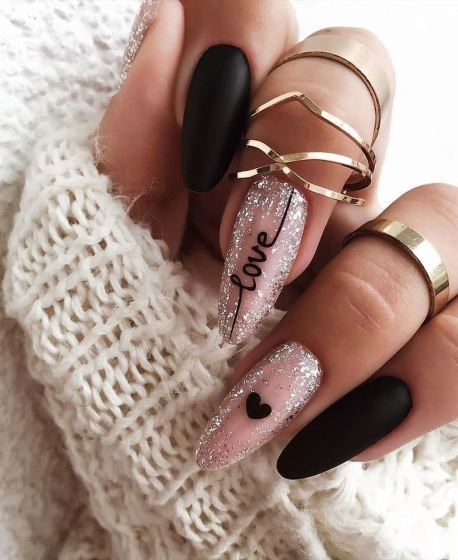 Fashion Black Nails