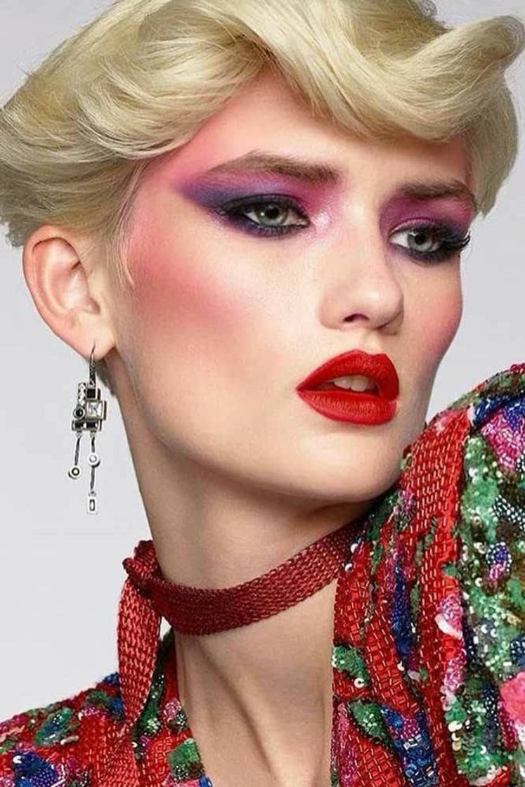 Moda Makeup