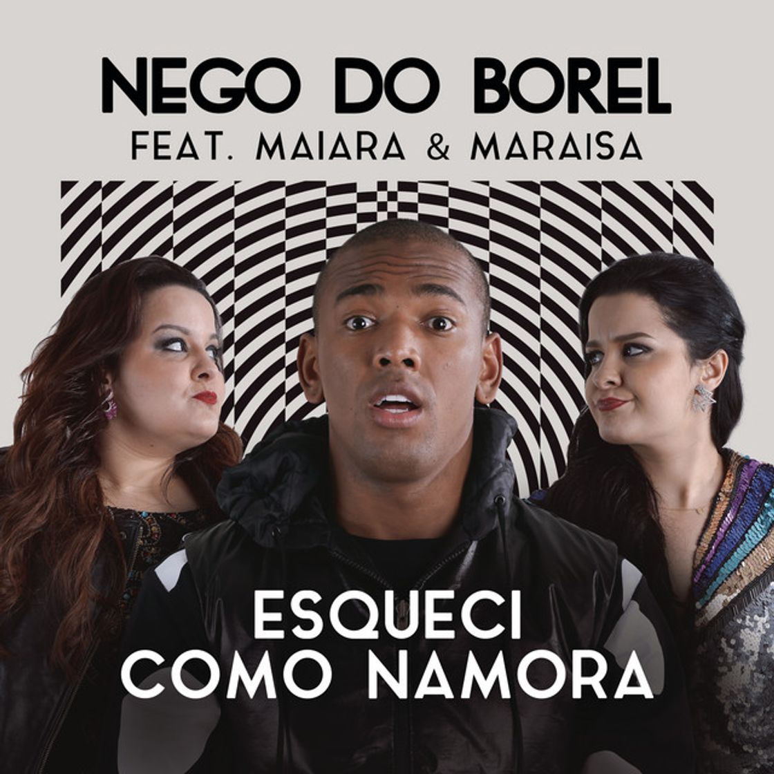 Music Esqueci Como Namora (feat. Maiara & Maraisa)