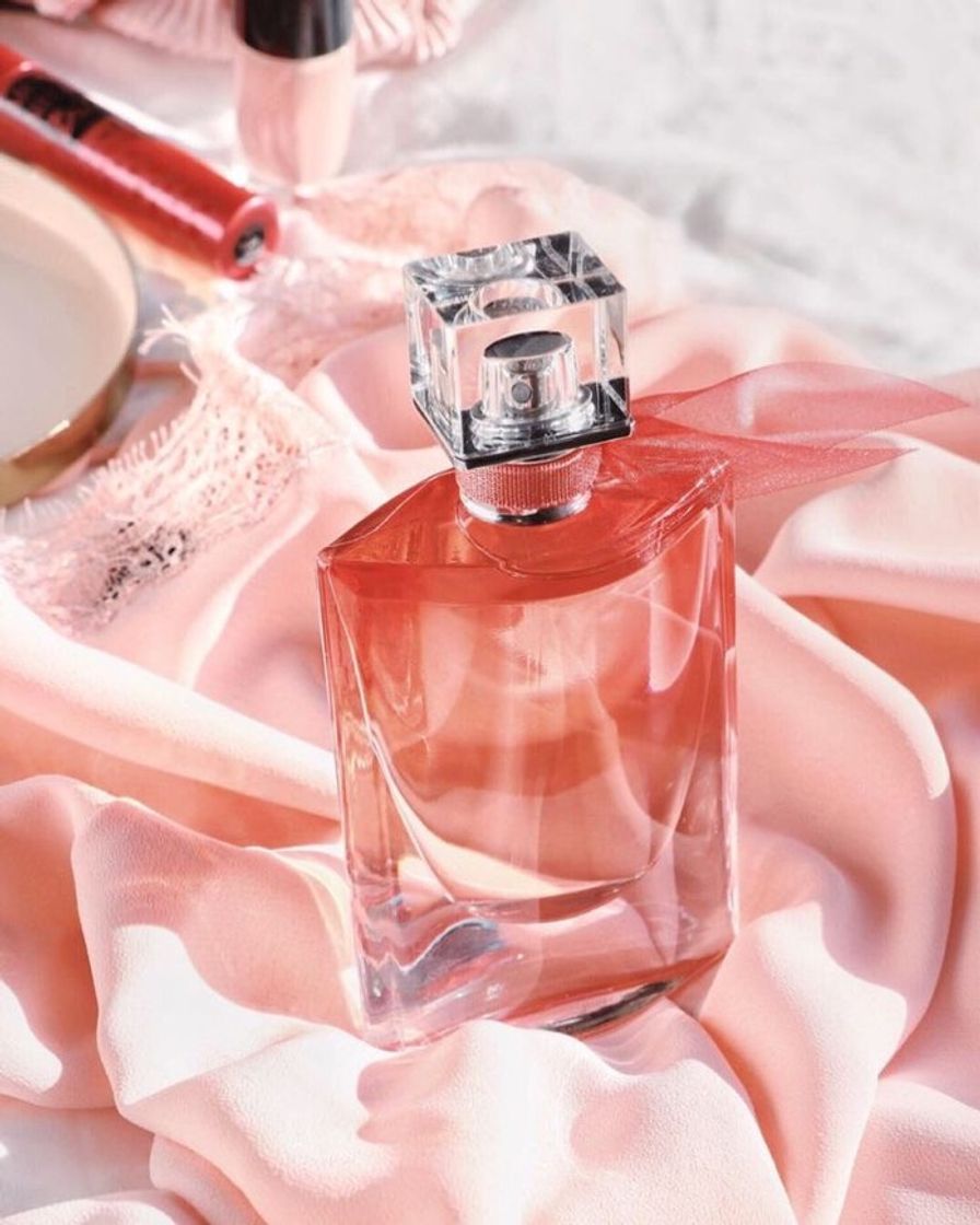 Moda Lancôme La Vie Est Belle L'Eau de Parfum Spray, 3.4 ..