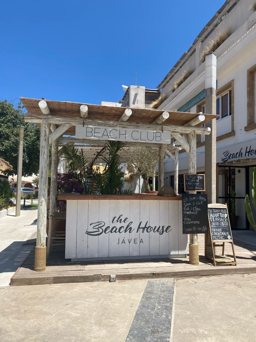 Place The Beach House Bistro & Bakery