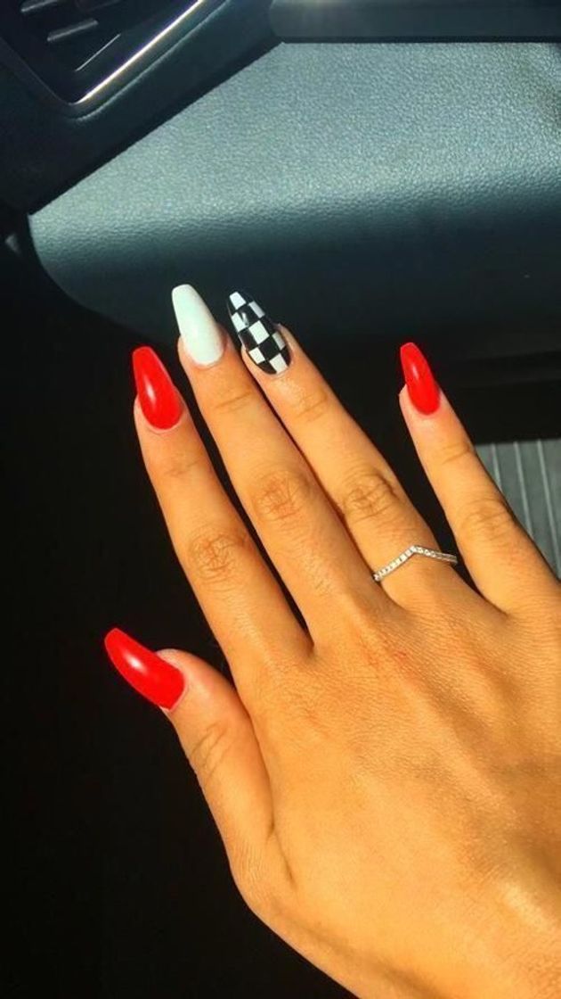 Fashion Inspirações para pintar as unhas 