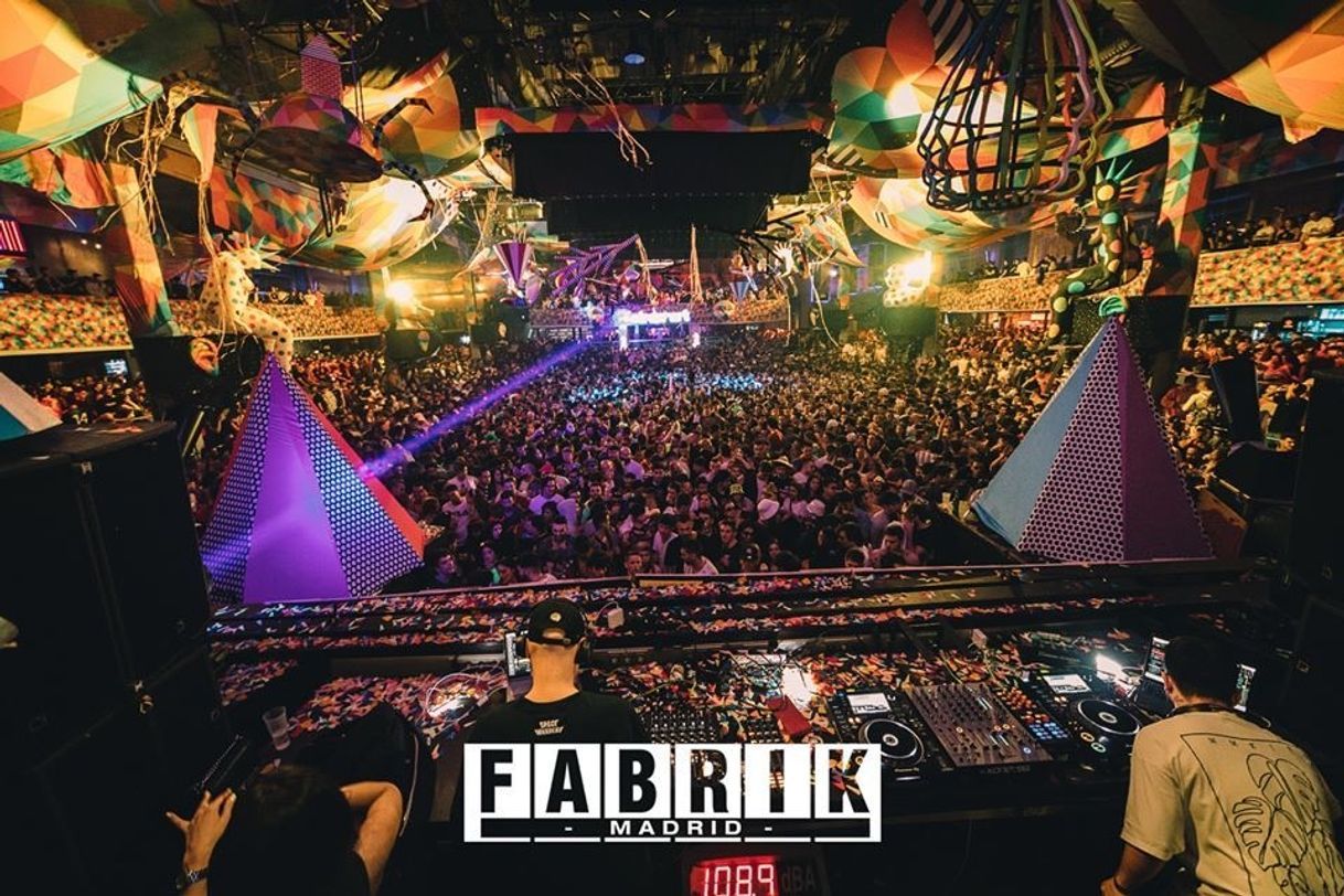 Lugar Fabrik