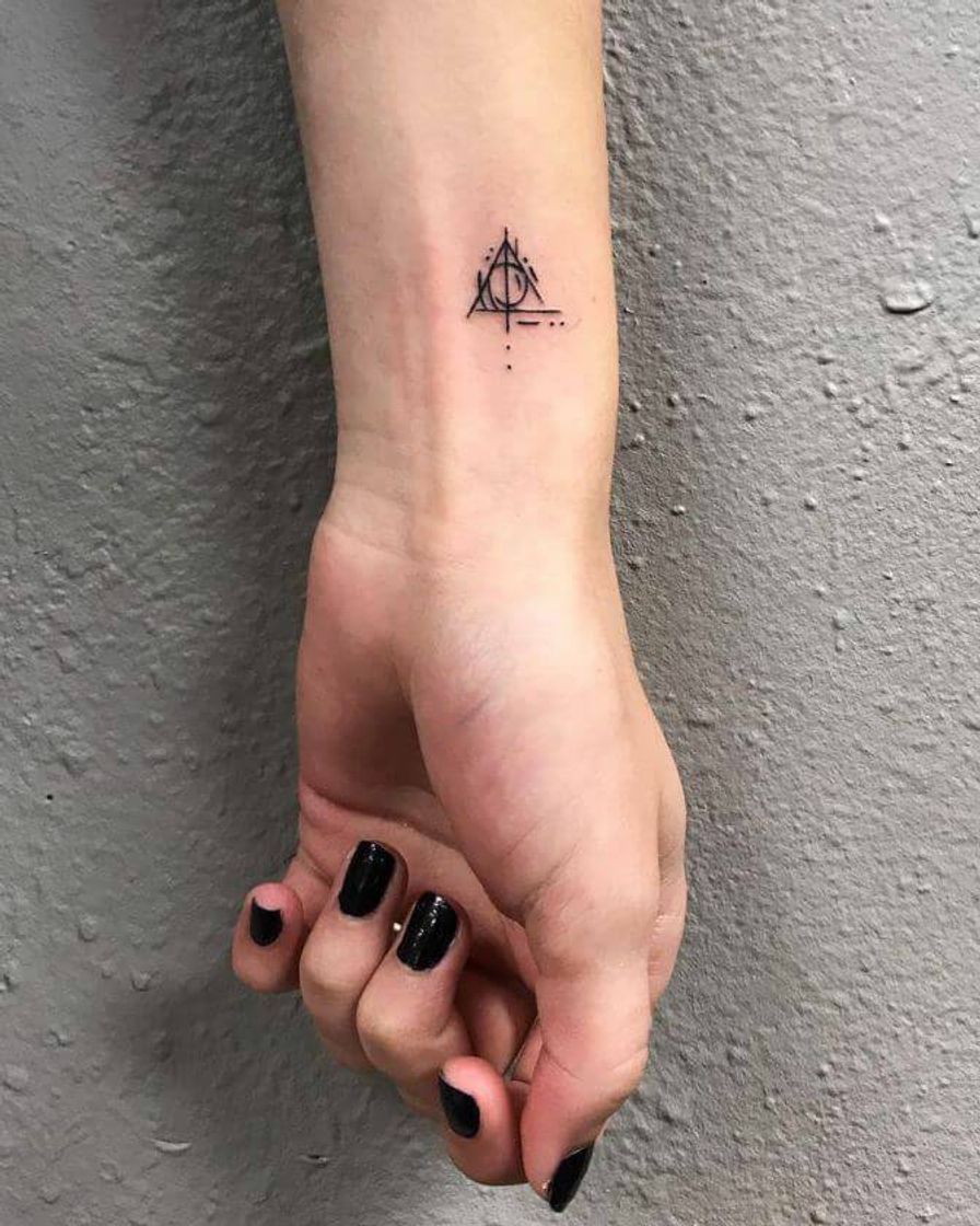 Moda Tatuagem Relíquias da morte 