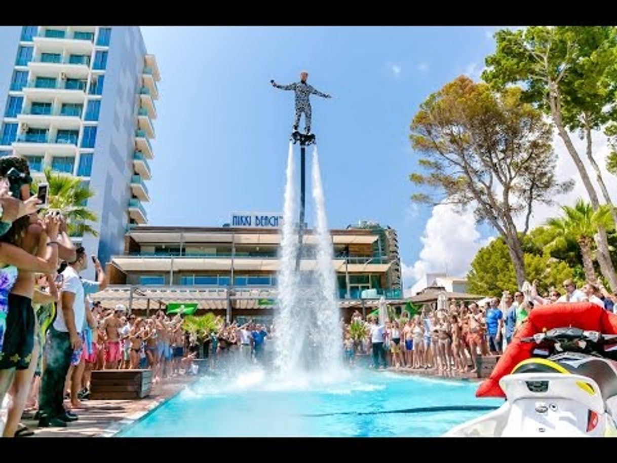 Place McQueen ibiza shows - Flyboard, Saxophone, LED, Fireworks for events & party