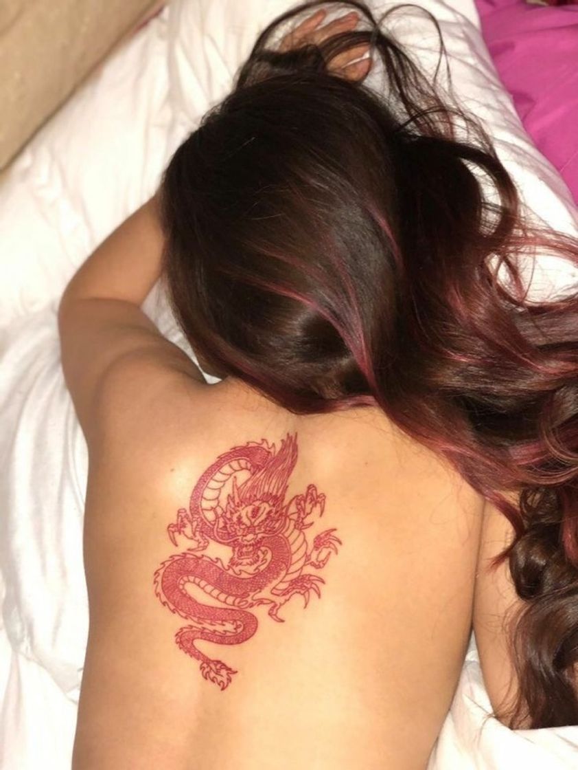 Moda - tatto dragão vermelho 🐉🥀