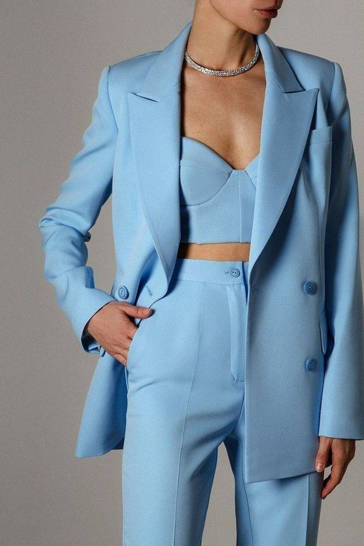 Moda BLUE MONOCHROMATIC