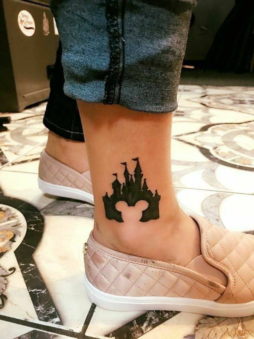 Social Tatuagem castelo Disney 