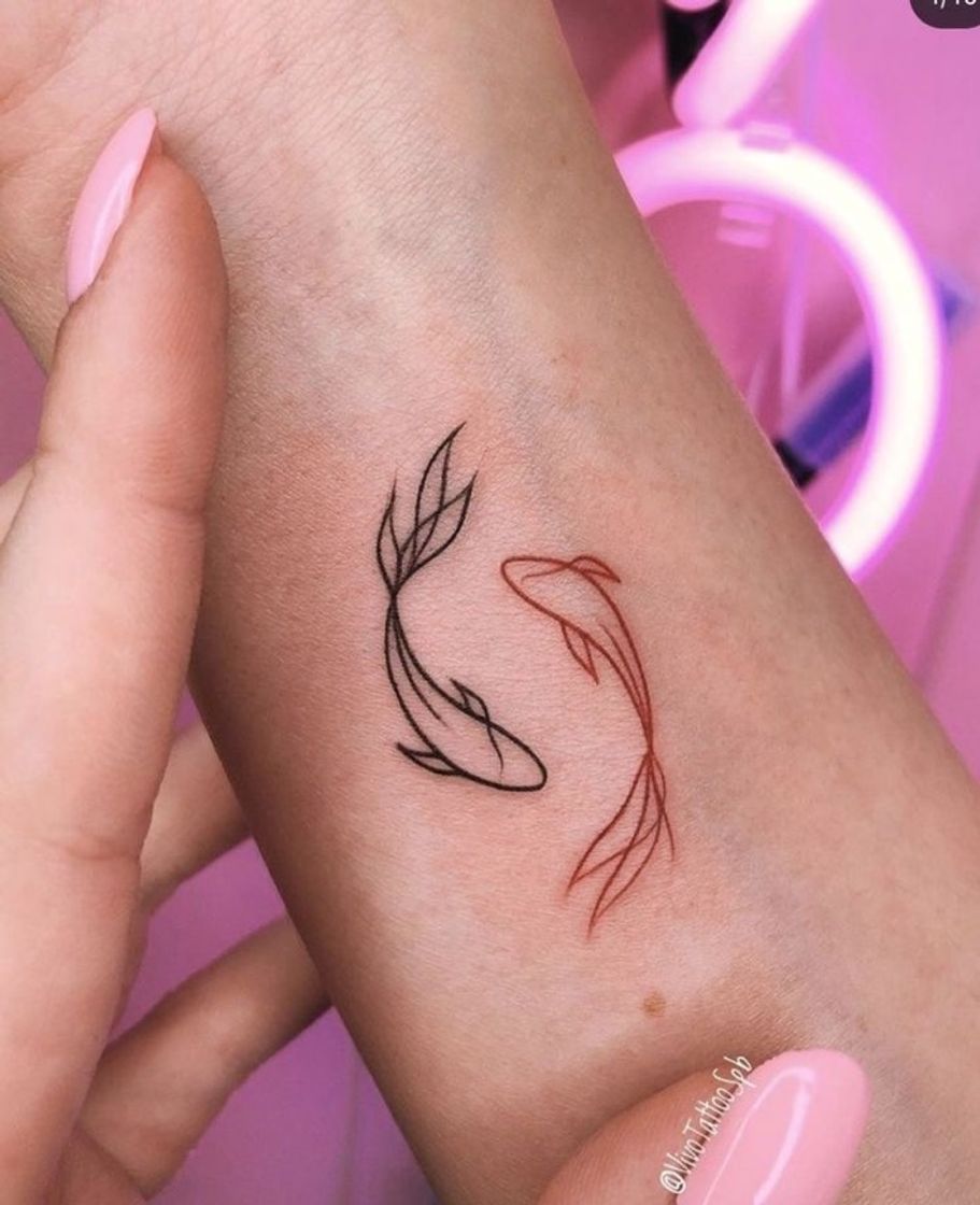 Fashion tattoo 