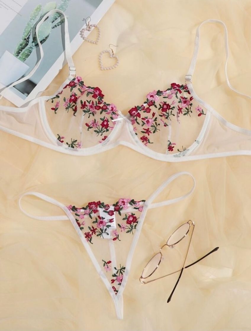 Fashion Floral Embroidered Mesh Underwire Lingerie Set 