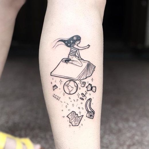 Tatuagem para quem gosta de livros 