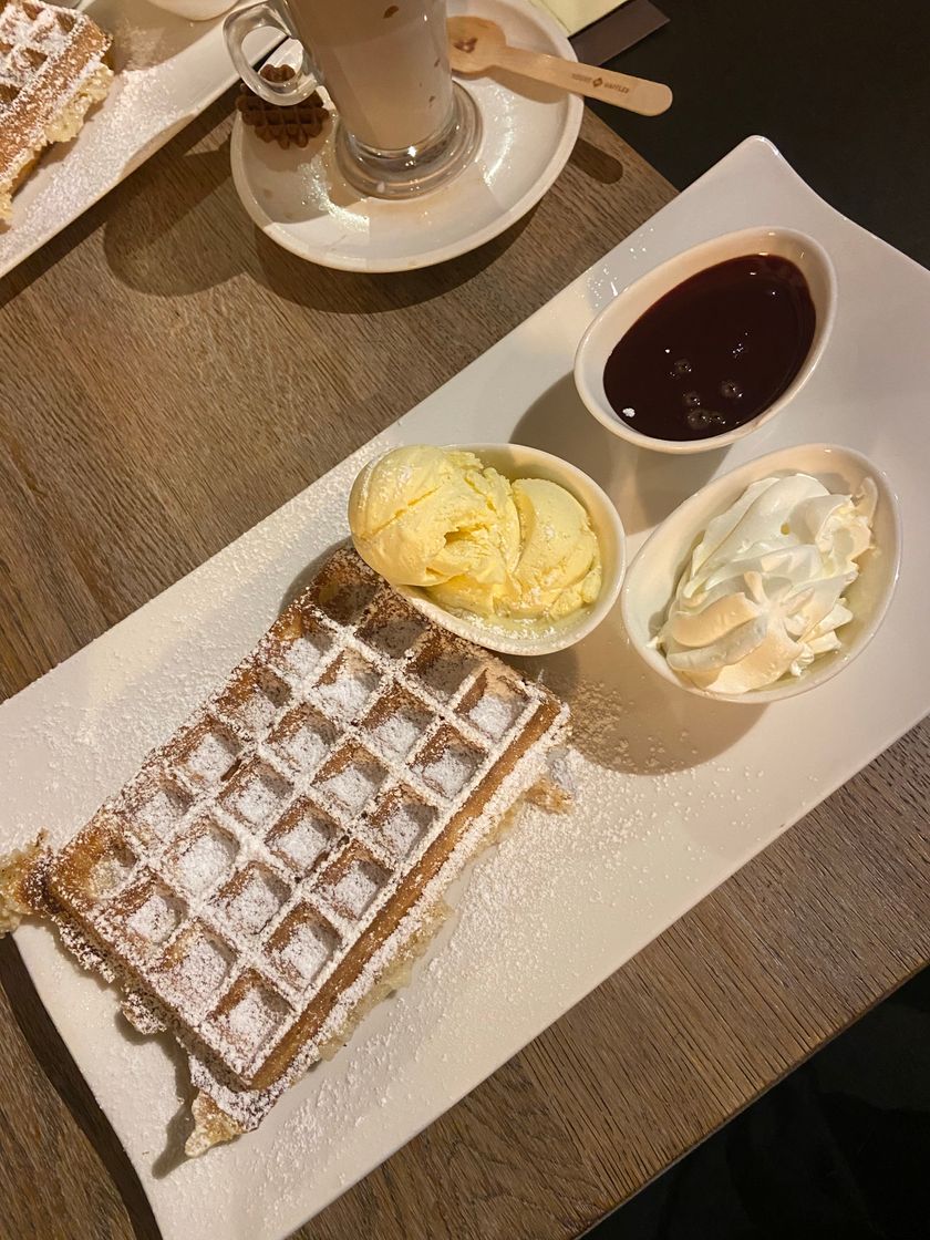 Restaurants House of waffles