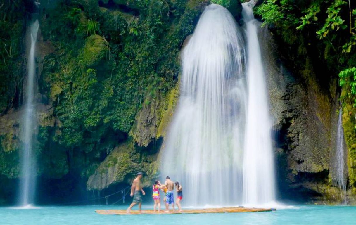 Place Kawasan Falls