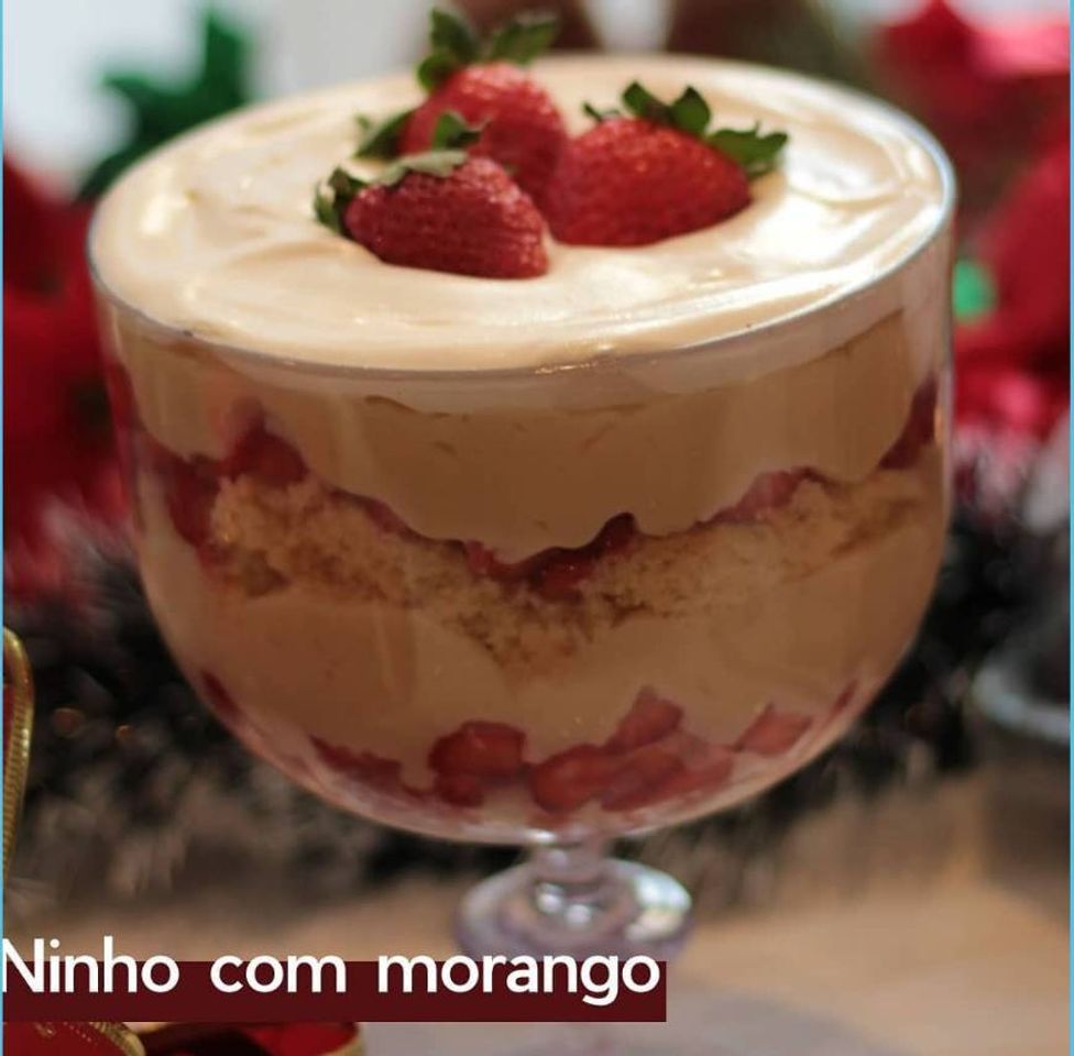 Moda Sobremesa  maravilhosa (Ninho com morango)🍓😋😋