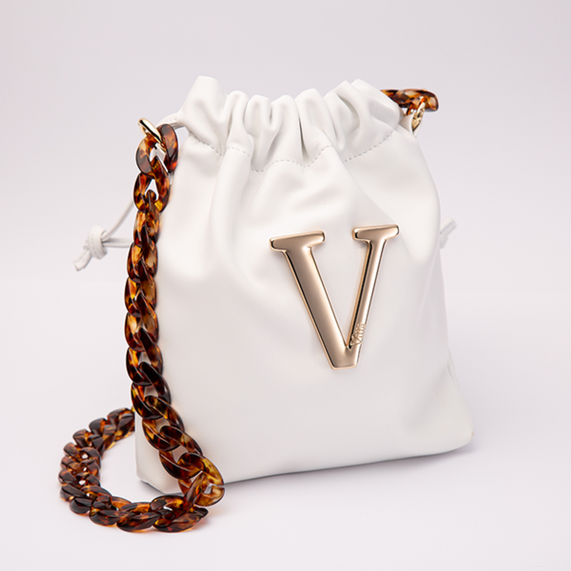 Fashion The Timeless Bag: Rosé – The Villa Concept