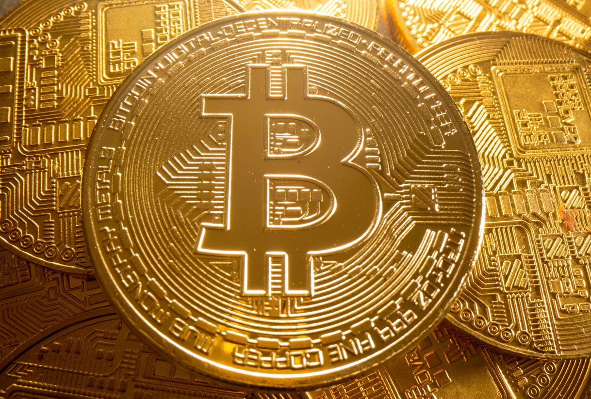 Social Bitcoin