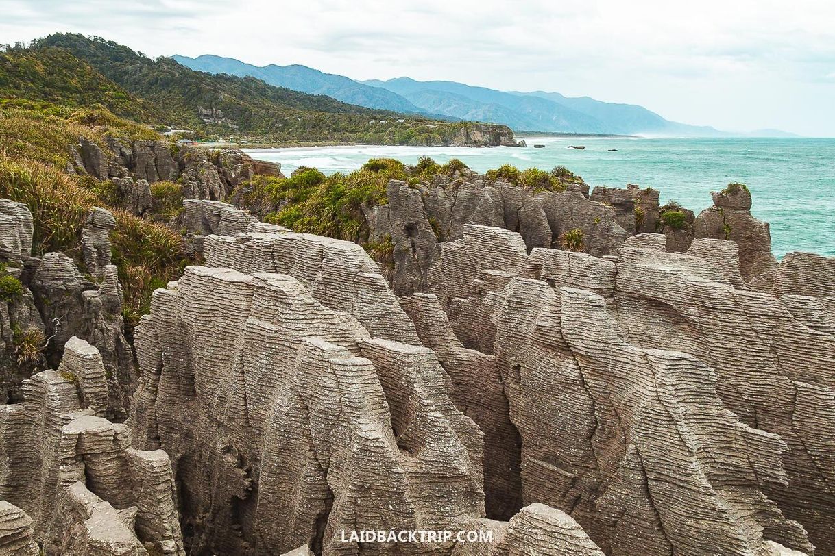 Place Pancake Rocks and Blowholes Walk