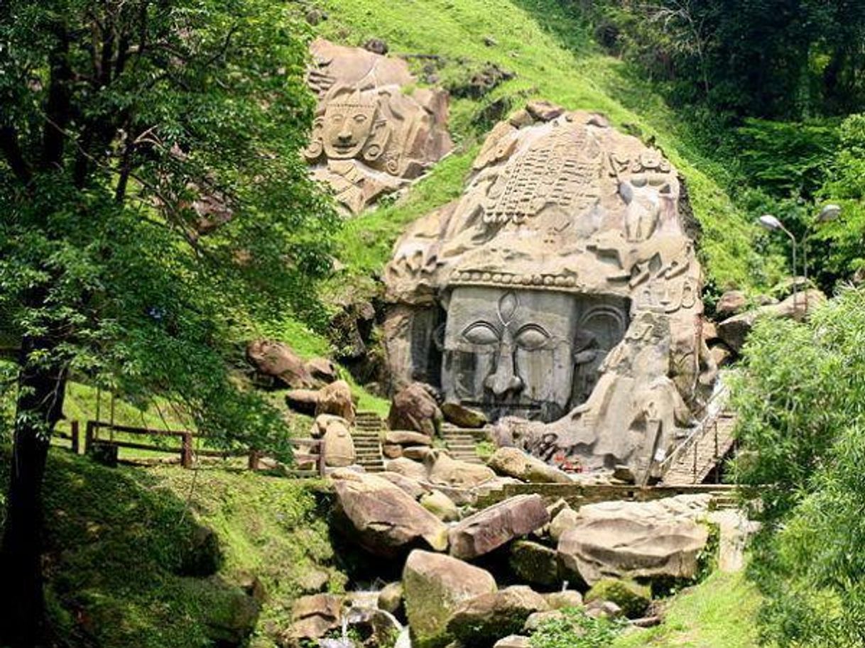 Place Unakoti Rock Carvings