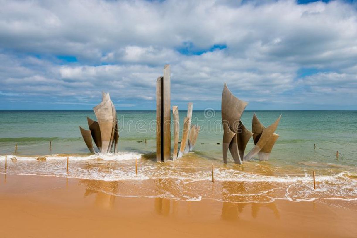 Place Omaha Beach Monument Les Braves