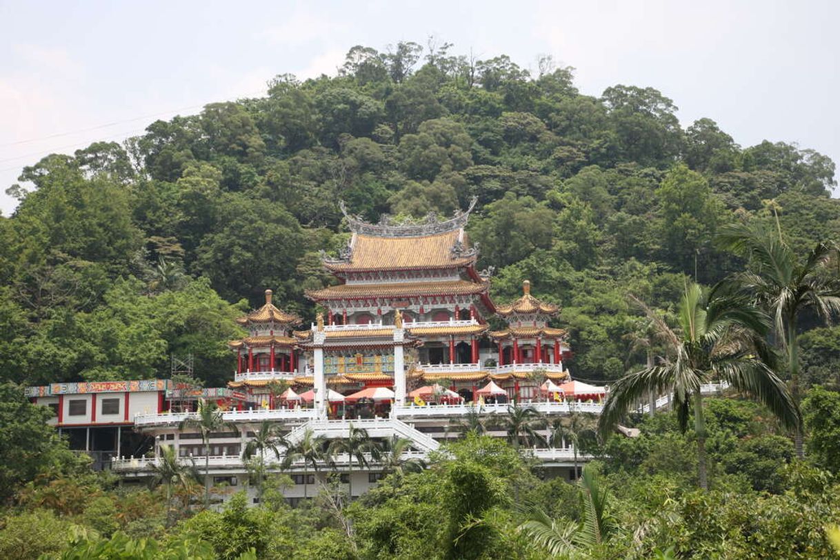 Places Chih Nan Temple