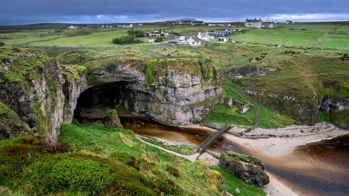 Places Smoo Cave