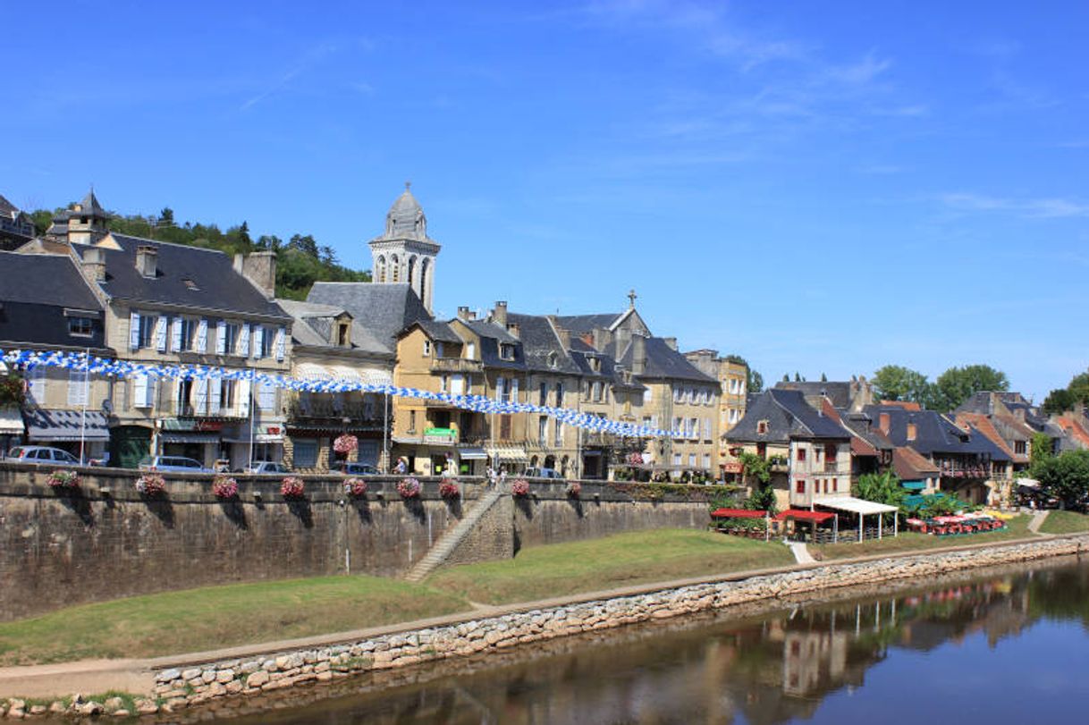 Place Montignac