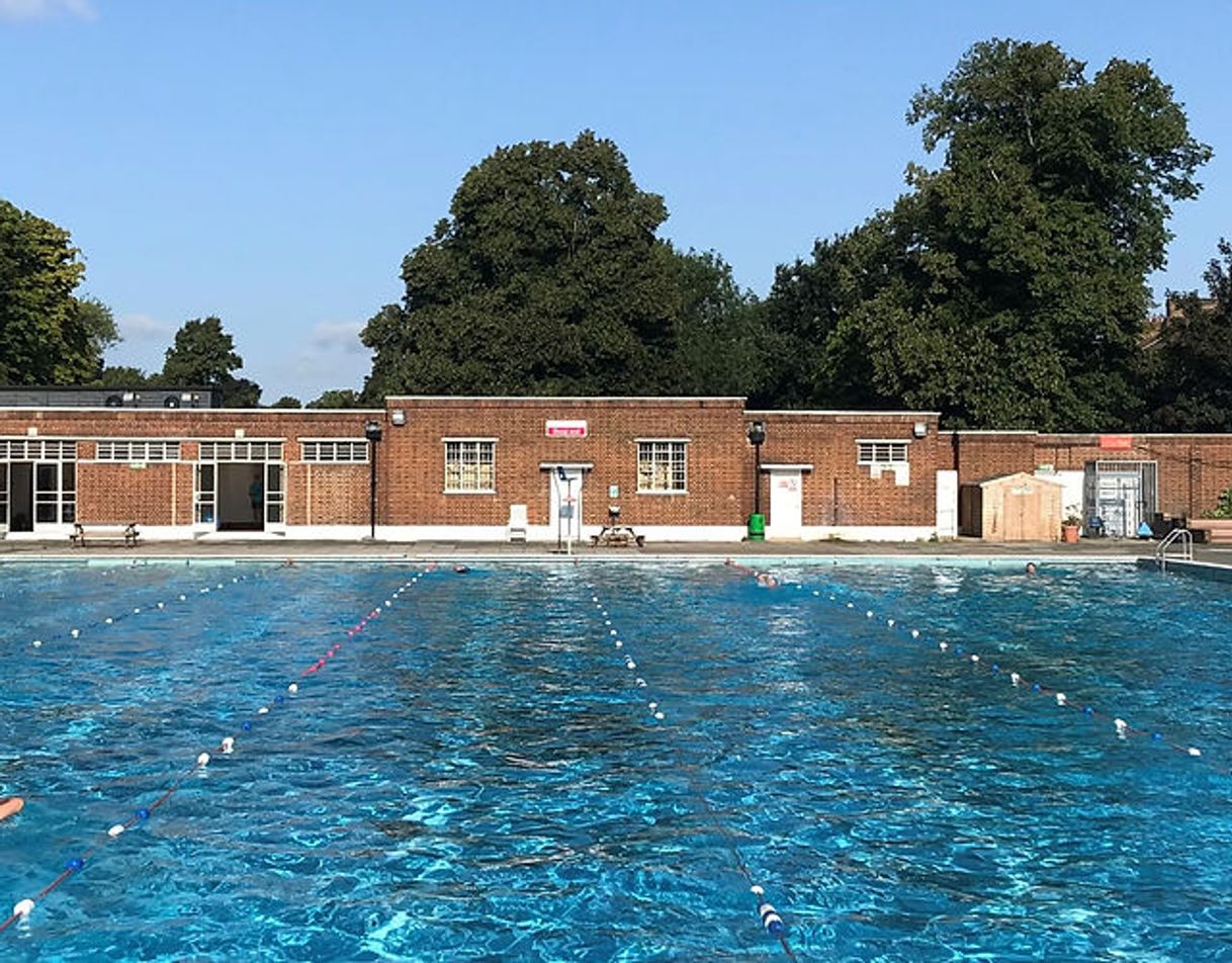 Places Brockwell Lido