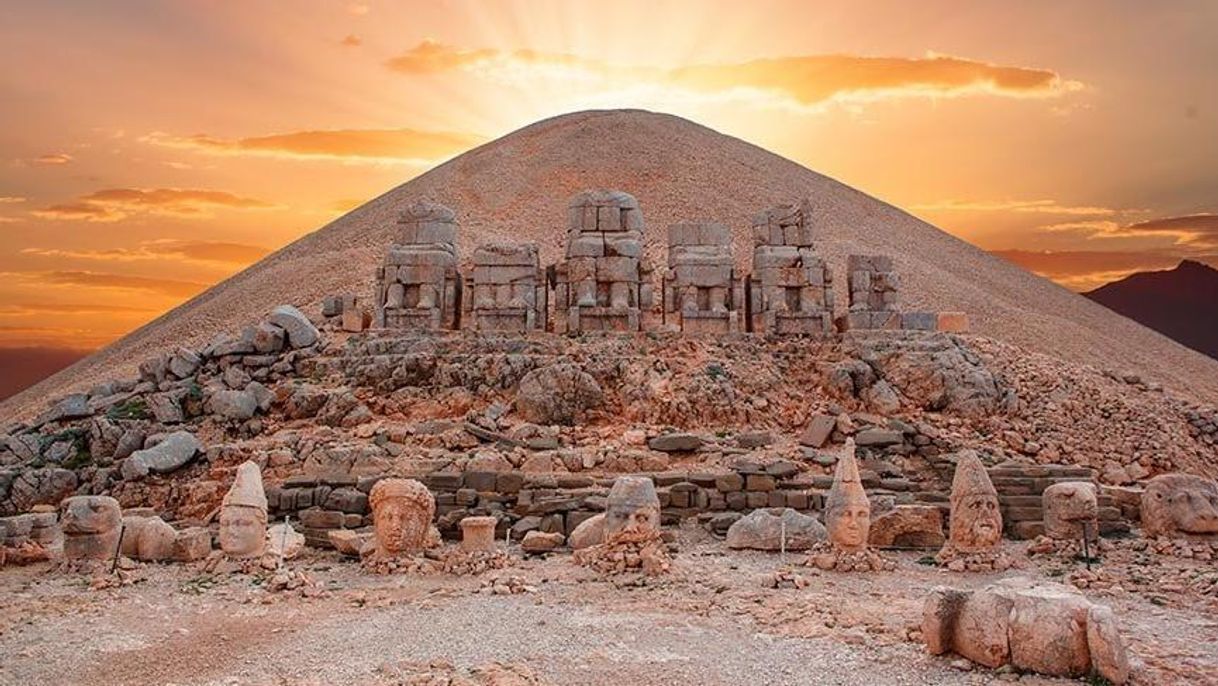 Lugares Monte Nemrut