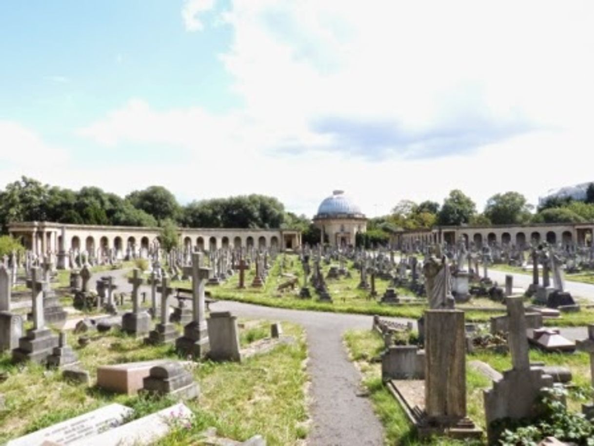 Place Brompton Cemetery