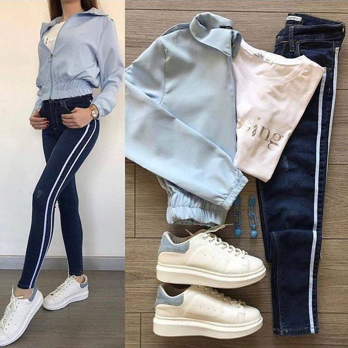 Fashion Aquele look bem básico 😍