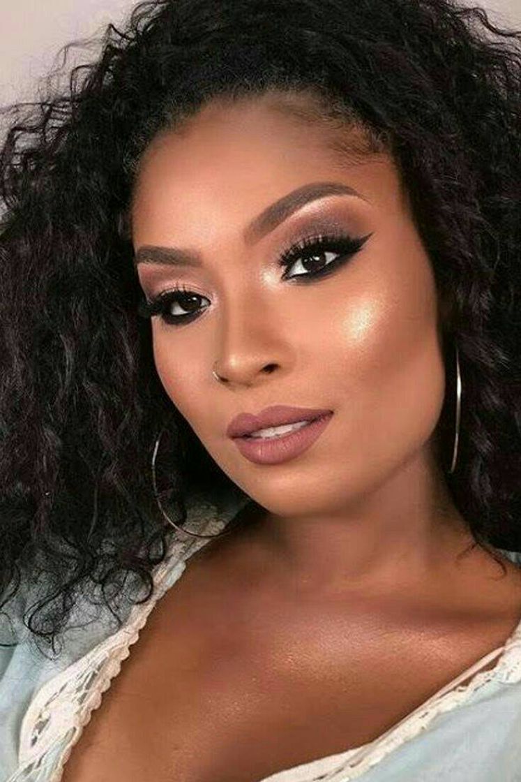 Social Maquiagem para pele Morena 