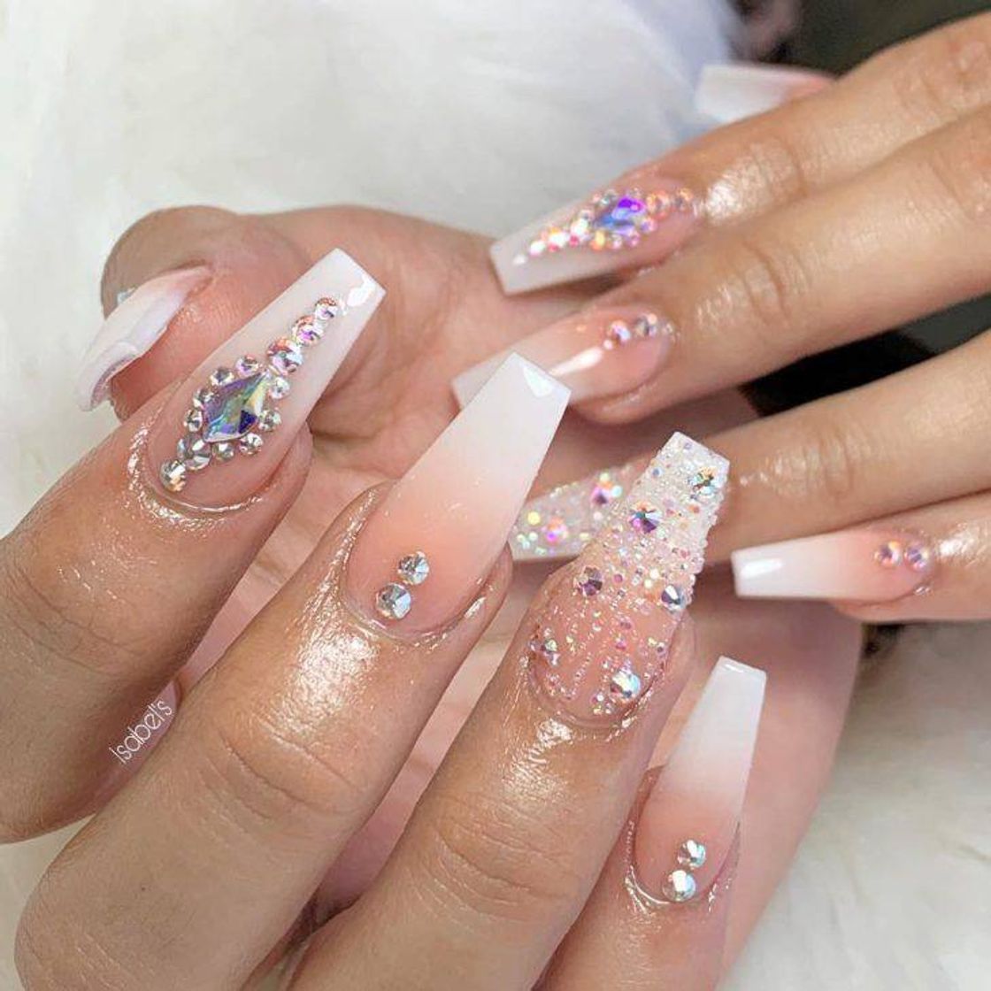 Moda Apaixonadas por unhas ❤️