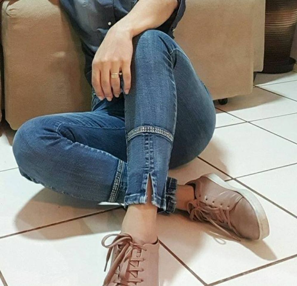 Social Além de ser super estilosa, não é?  esse detalhes na barra..