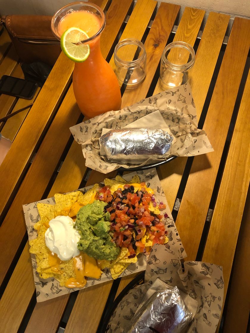 Restaurantes Tierra Burrito Bar