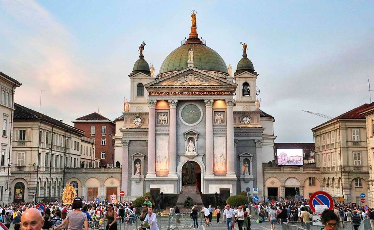 Place Basilica of Mary Help of Christians