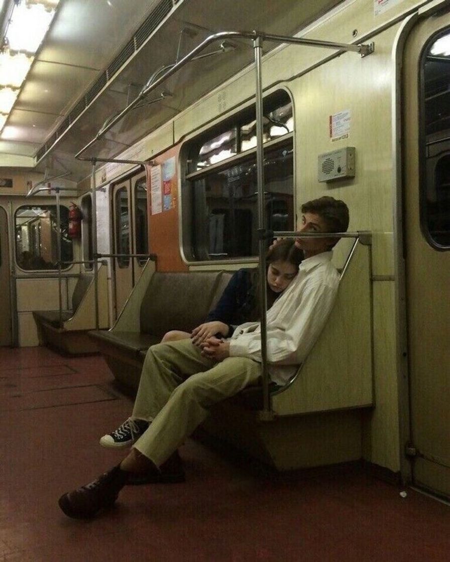 Moda Há amor nos metrôs