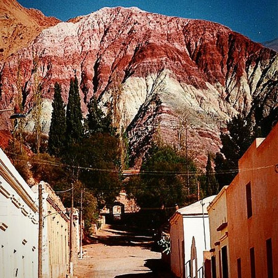 Lugar Cerro de los Siete Colores