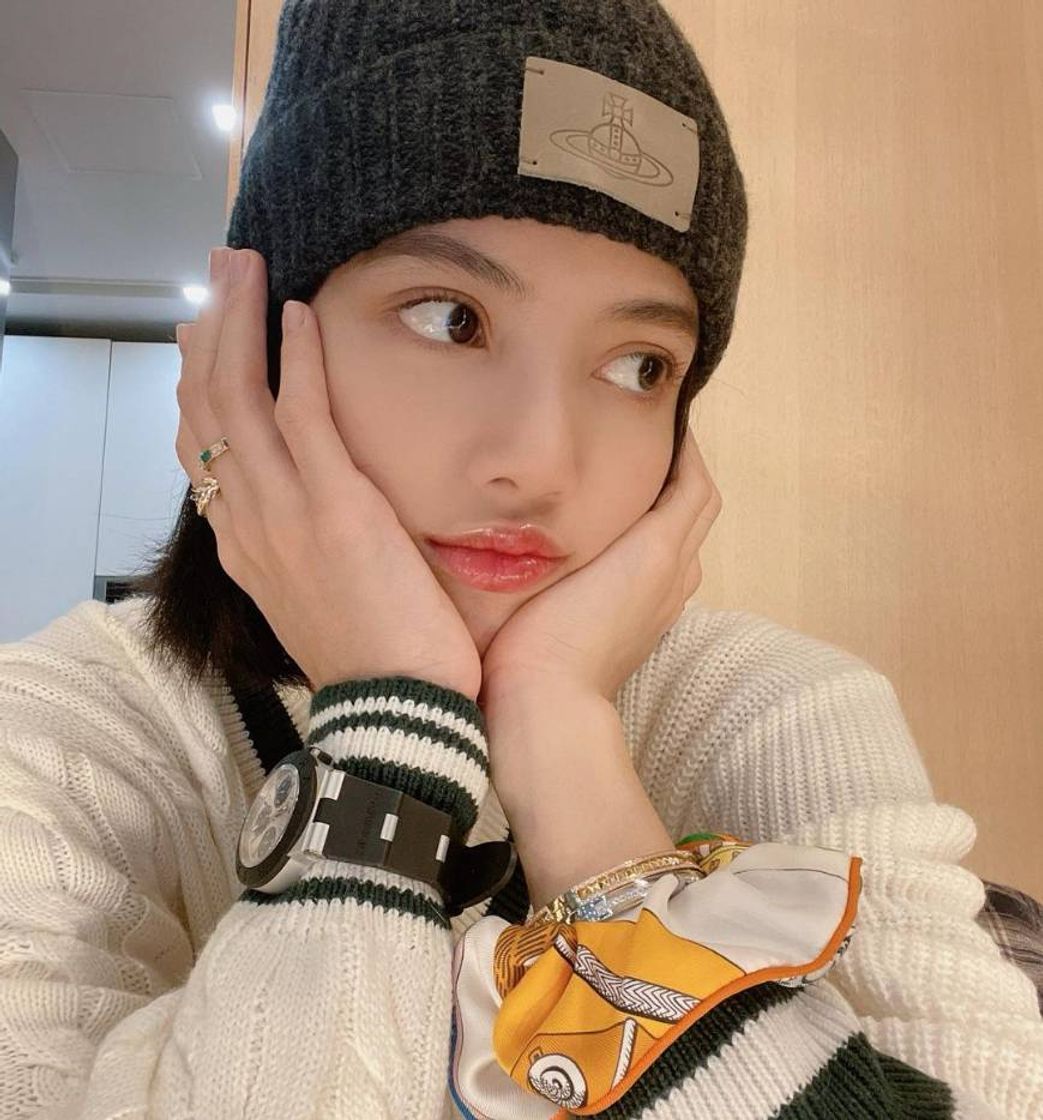 Social Lalisa Manoban