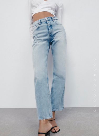 Jeans rectos azul claro Zara