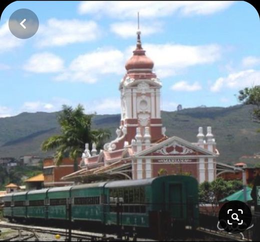 Estação ferroviária, e a Maria Fumaça 🤩