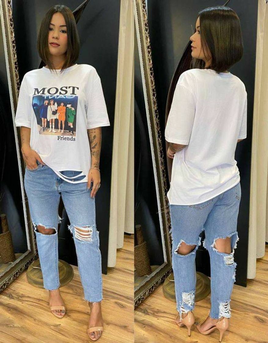 Calça rasgada