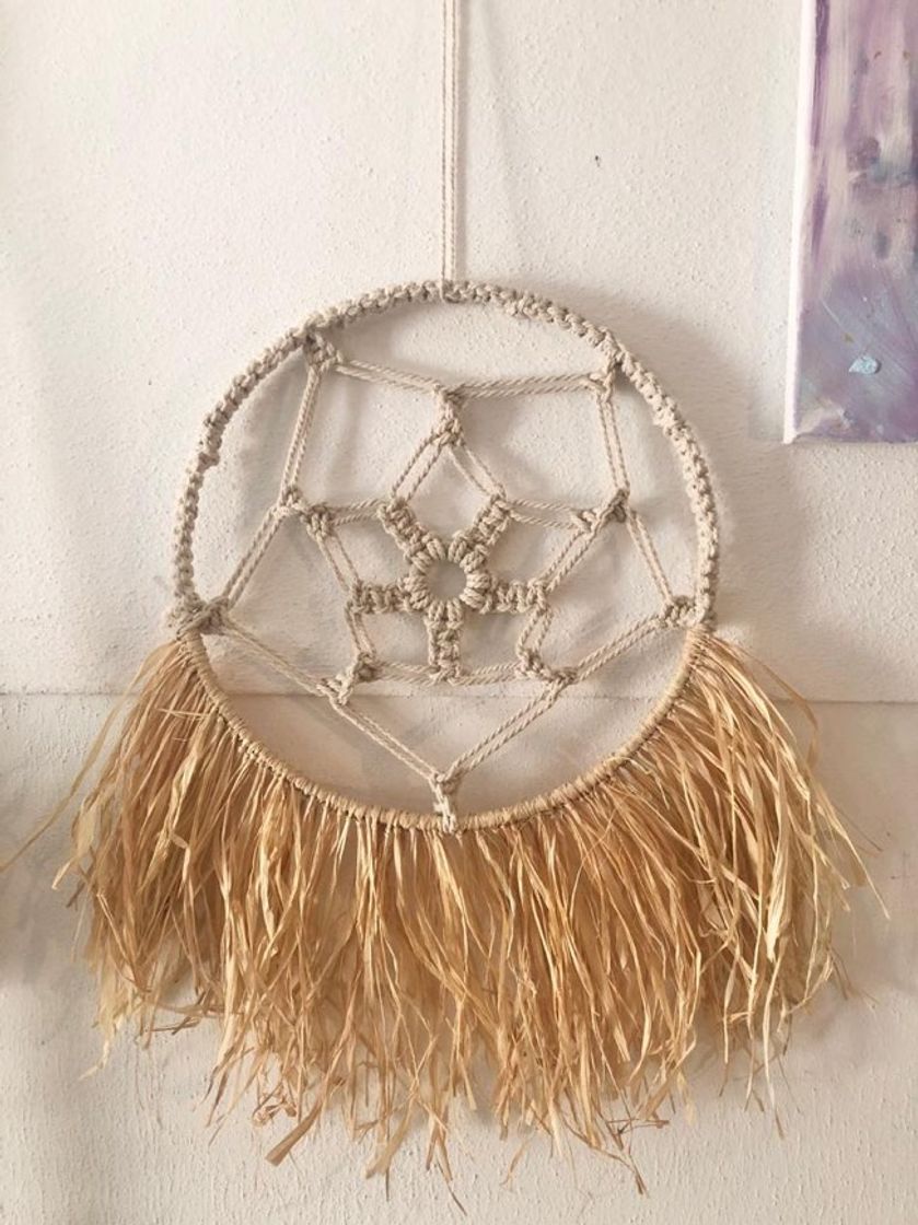 Moda Dreamcatcher macramé tons cru com franjas em ráfia