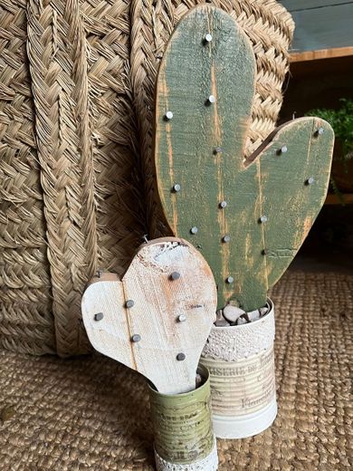 Cactus de madera 