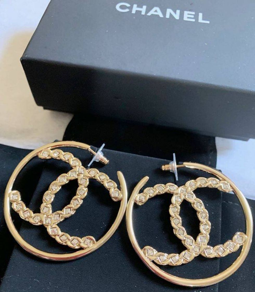 Moda hoop earring chanel✨